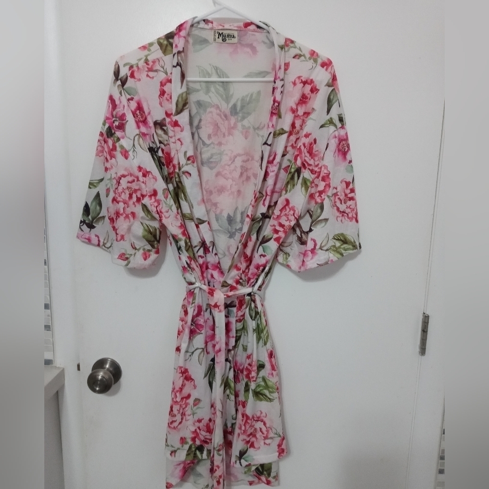 Show Me Your MuMu Floral Short Sleeve Knee Length Robe W Tie belt OS